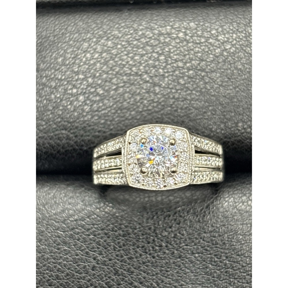 EUC Sterling Silver Cubic Zirconia Fire Over Ice Ring Size 6.25 H3